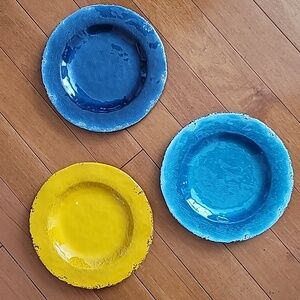 Set of 3 Tommy Bahama melamine plates